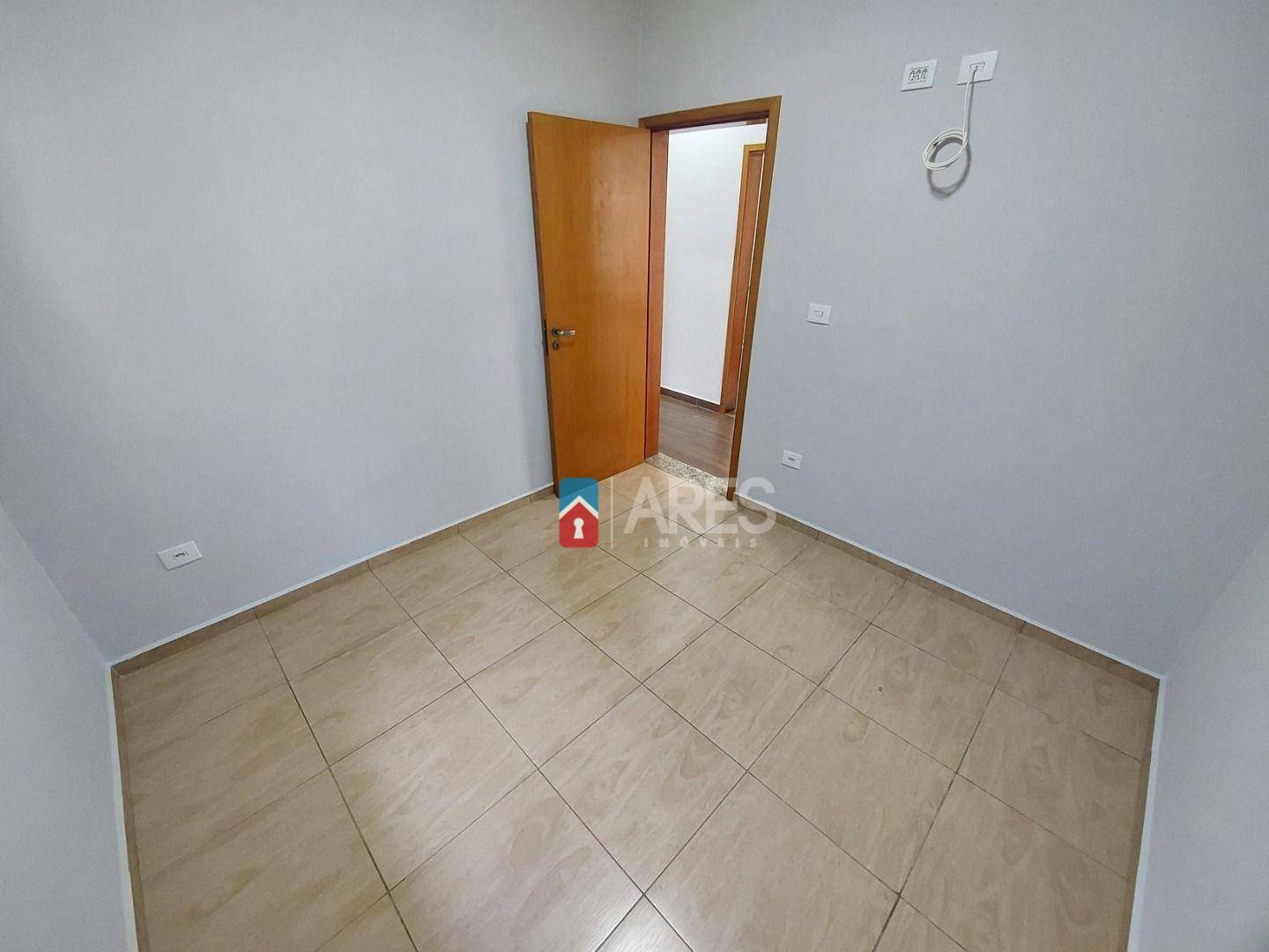 Casa à venda com 3 quartos, 160m² - Foto 14