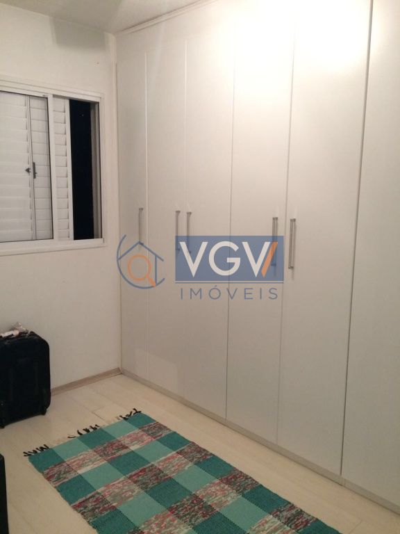 Apartamento à venda com 2 quartos, 48m² - Foto 3