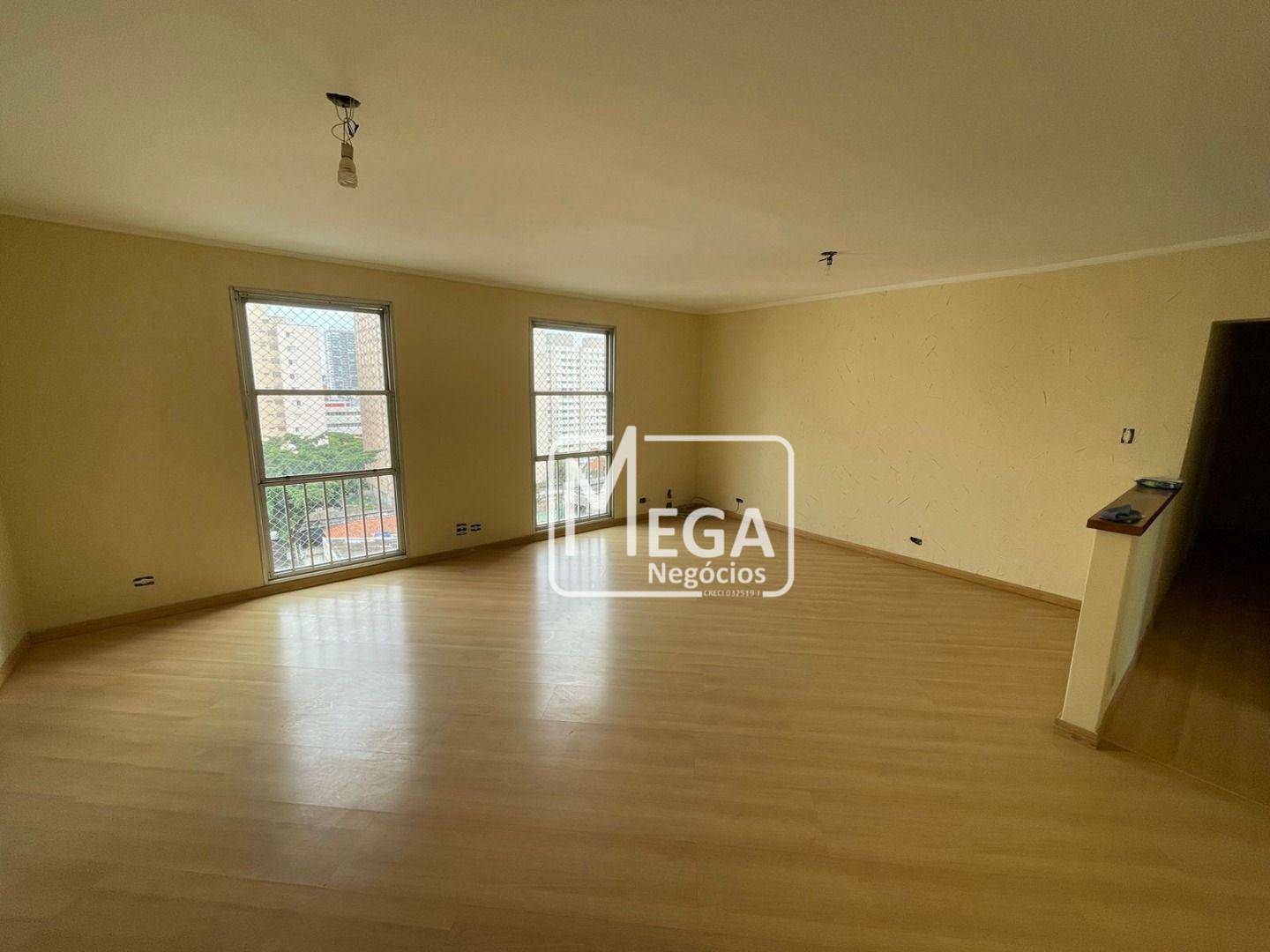 Apartamento à venda com 3 quartos, 110m² - Foto 1