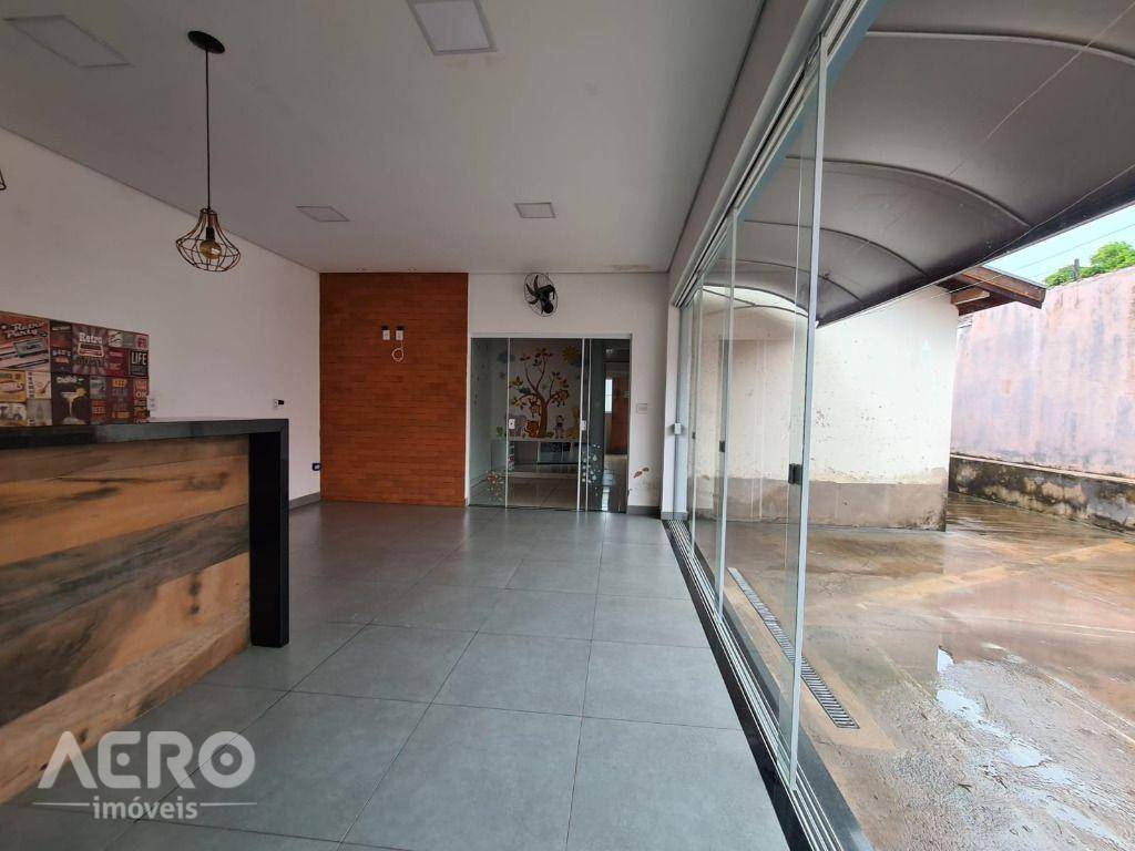 Casa à venda com 2 quartos, 155m² - Foto 6