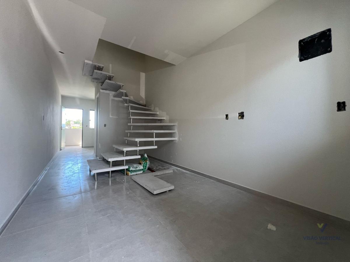 Sobrado à venda com 2 quartos, 67m² - Foto 2