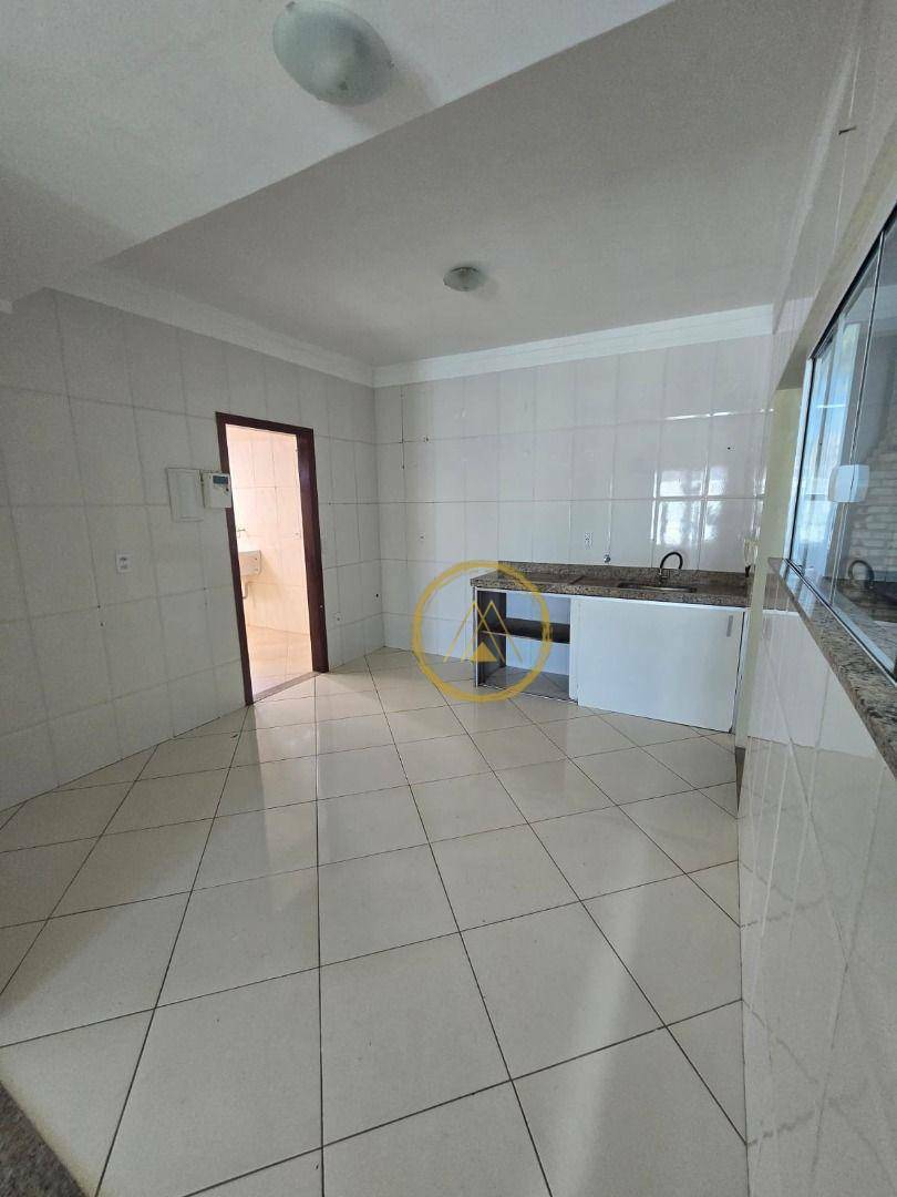 Casa à venda com 3 quartos, 154m² - Foto 4