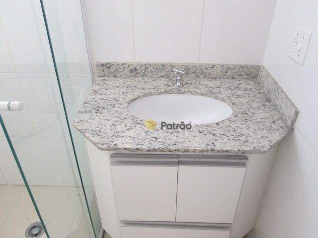 Apartamento à venda e aluguel com 3 quartos, 71m² - Foto 10