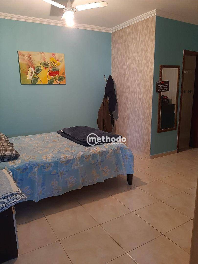 Casa à venda com 3 quartos, 300m² - Foto 14