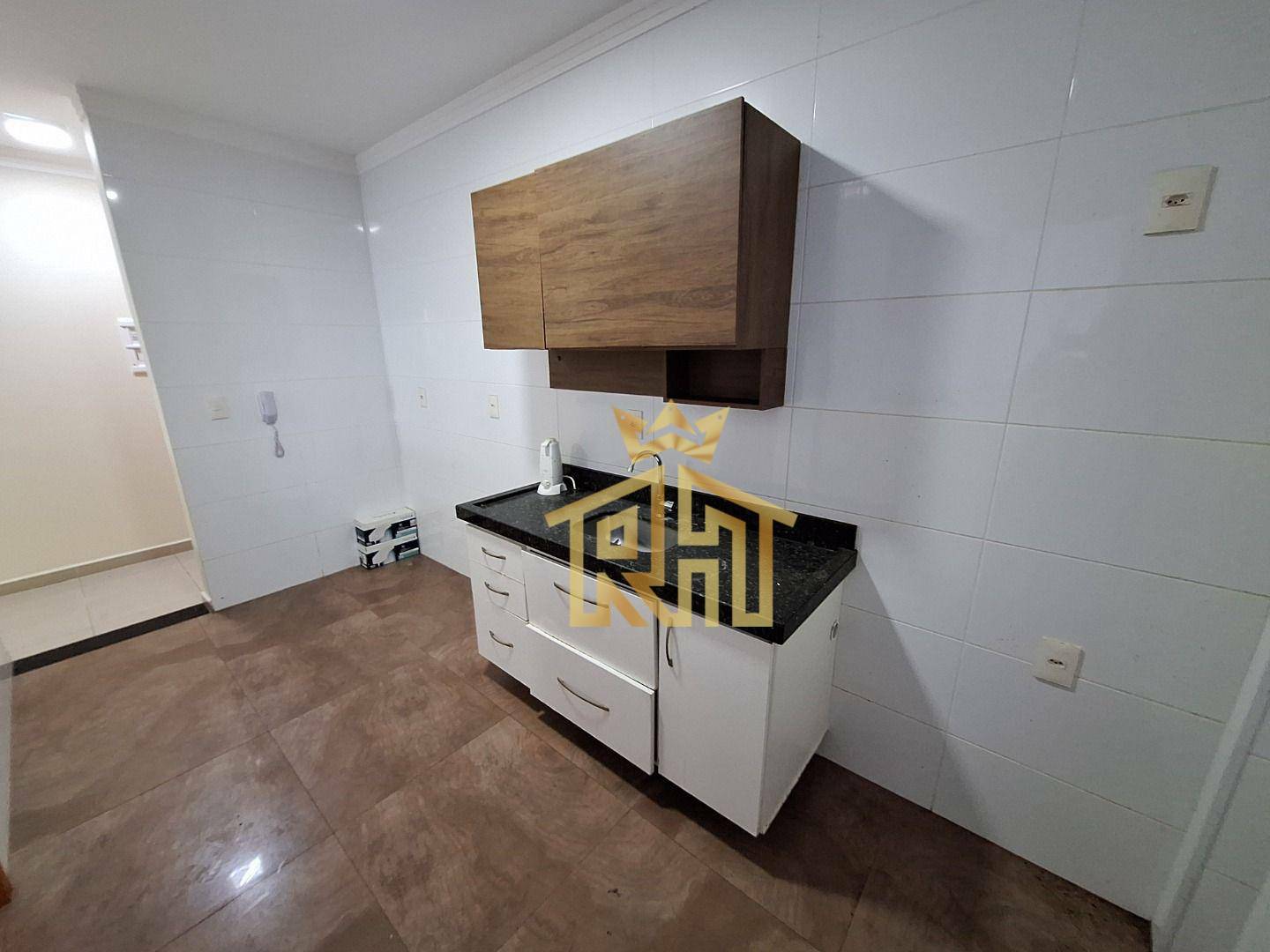 Apartamento para alugar com 2 quartos, 85m² - Foto 21