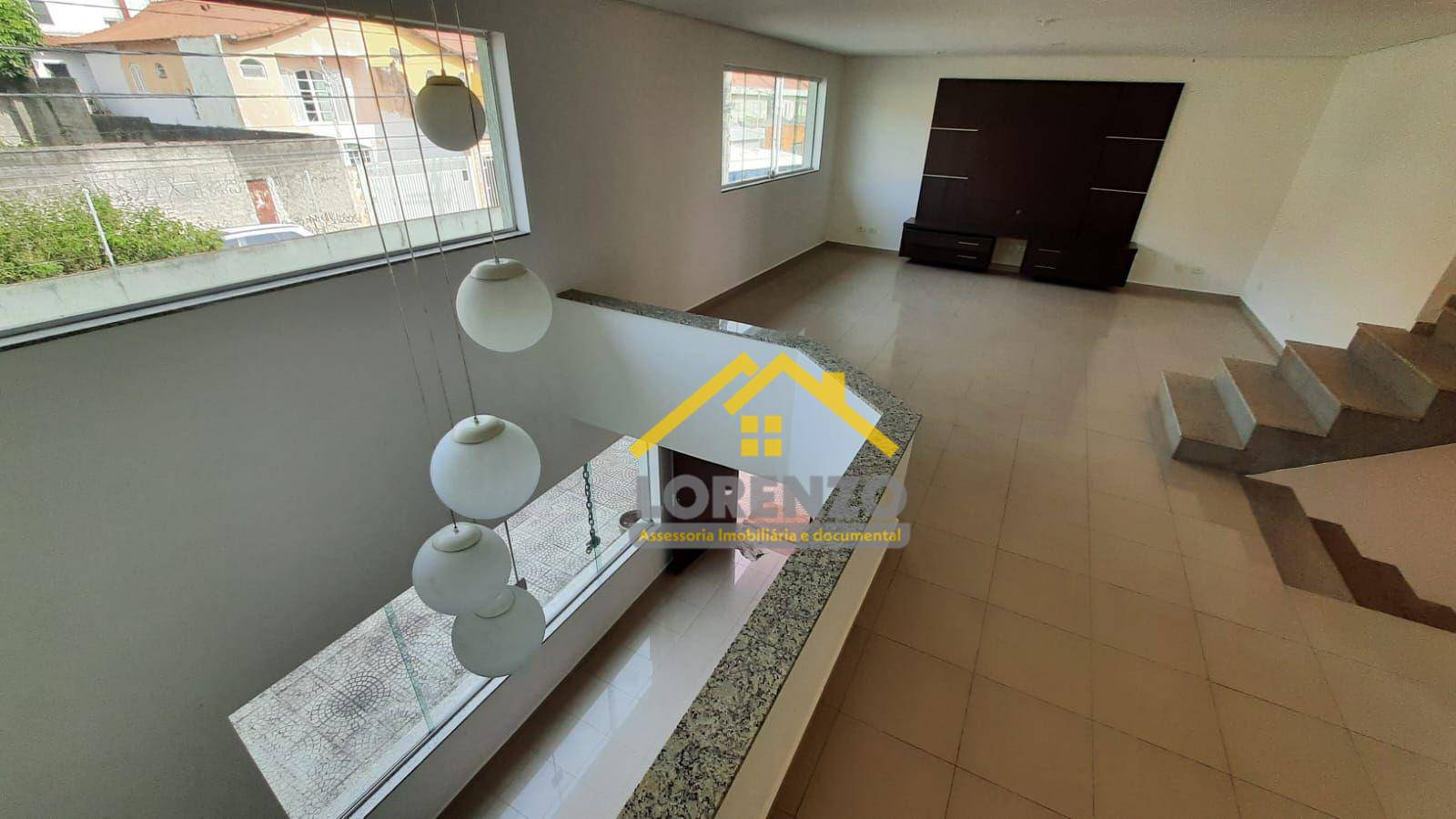 Sobrado à venda com 5 quartos, 330m² - Foto 1