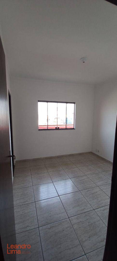 Apartamento para alugar com 2 quartos, 60m² - Foto 5