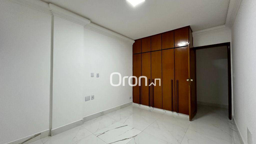 Apartamento à venda com 4 quartos, 241m² - Foto 17