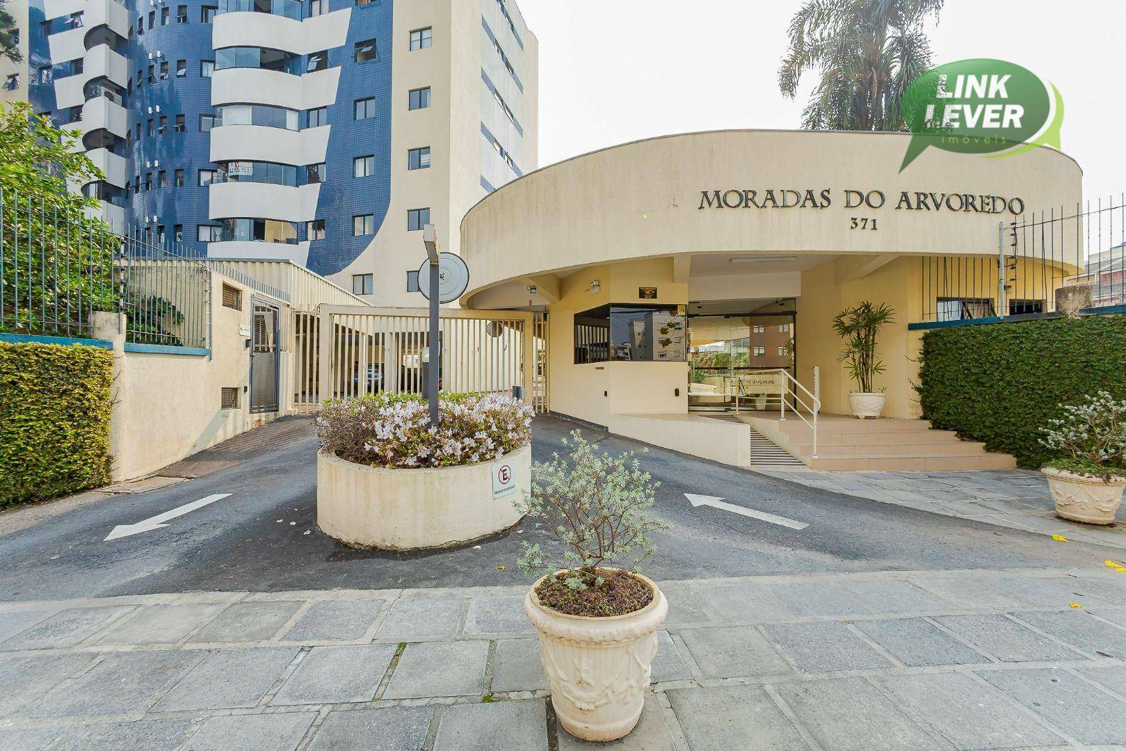 Apartamento à venda com 3 quartos, 99m² - Foto 3