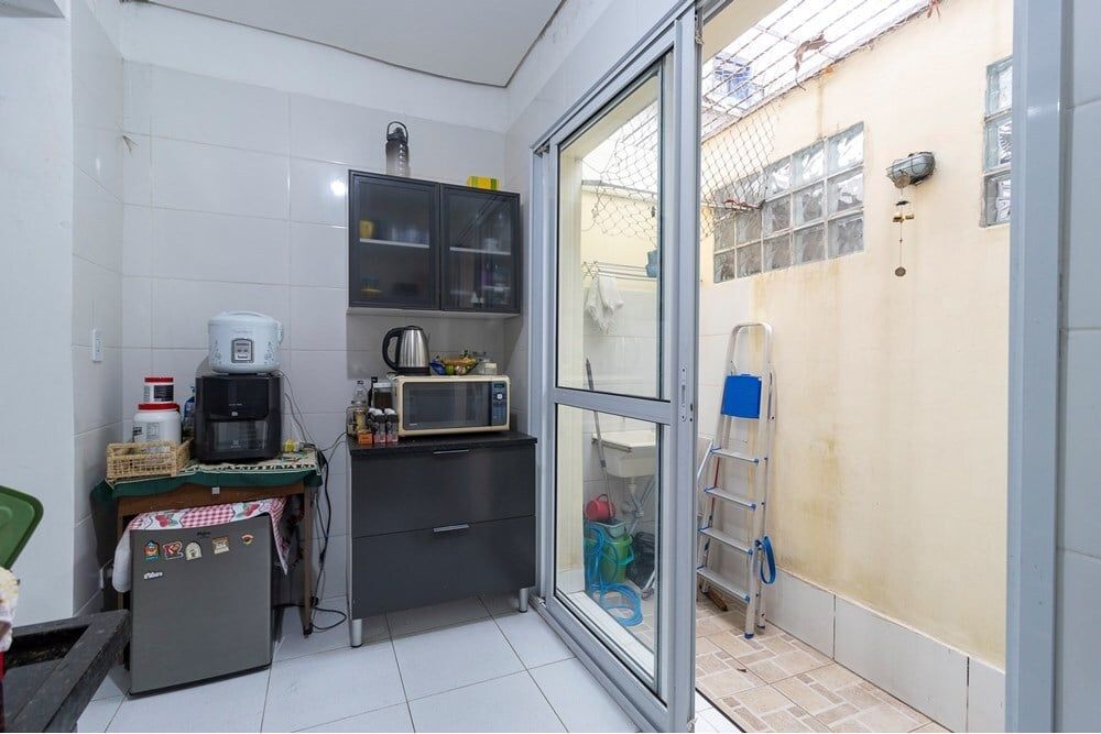 Casa de Condomínio à venda com 4 quartos, 180m² - Foto 36