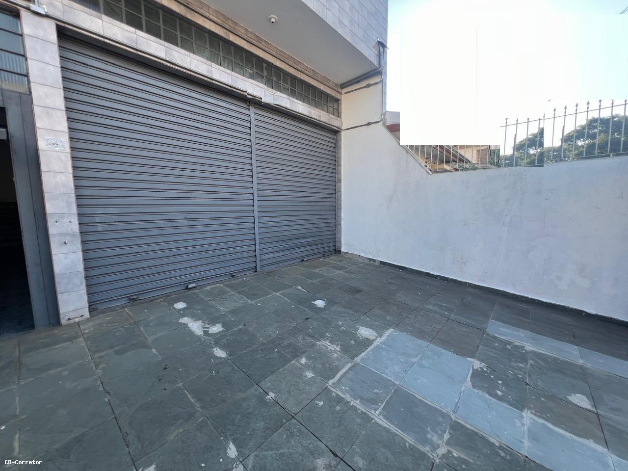 Casa à venda com 3 quartos, 200m² - Foto 18