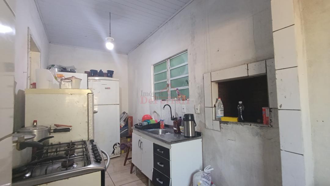 Casa à venda com 2 quartos, 81m² - Foto 3