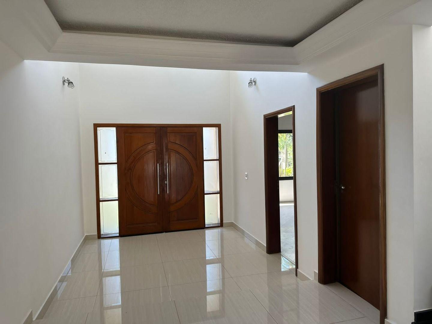 Casa para alugar com 4 quartos, 460m² - Foto 3