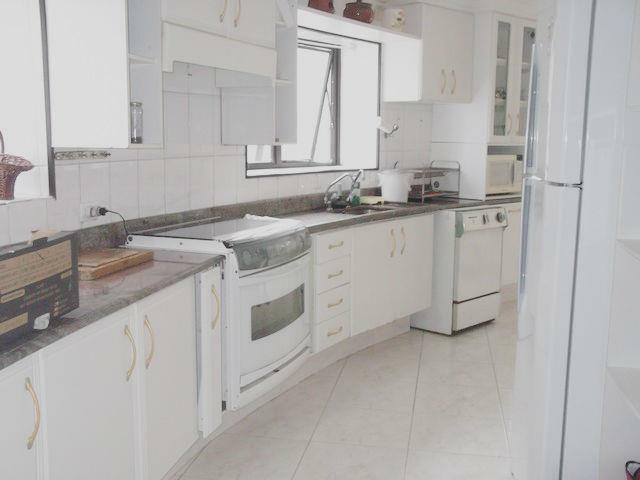 Apartamento à venda e aluguel com 3 quartos, 200m² - Foto 18