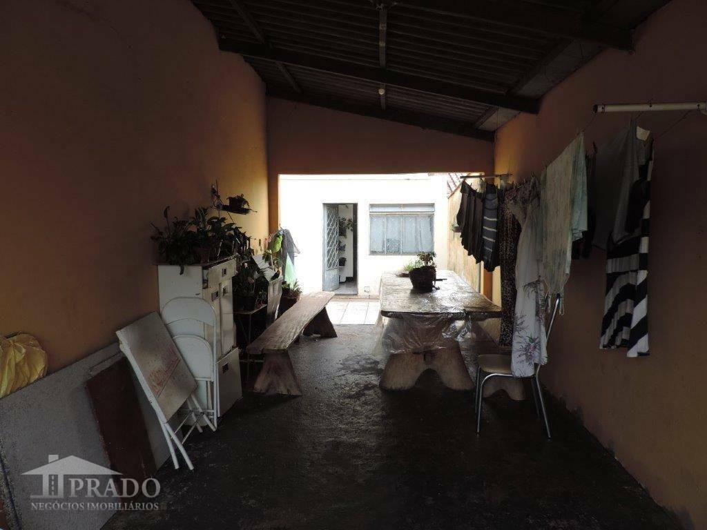 Casa à venda com 5 quartos, 189m² - Foto 6