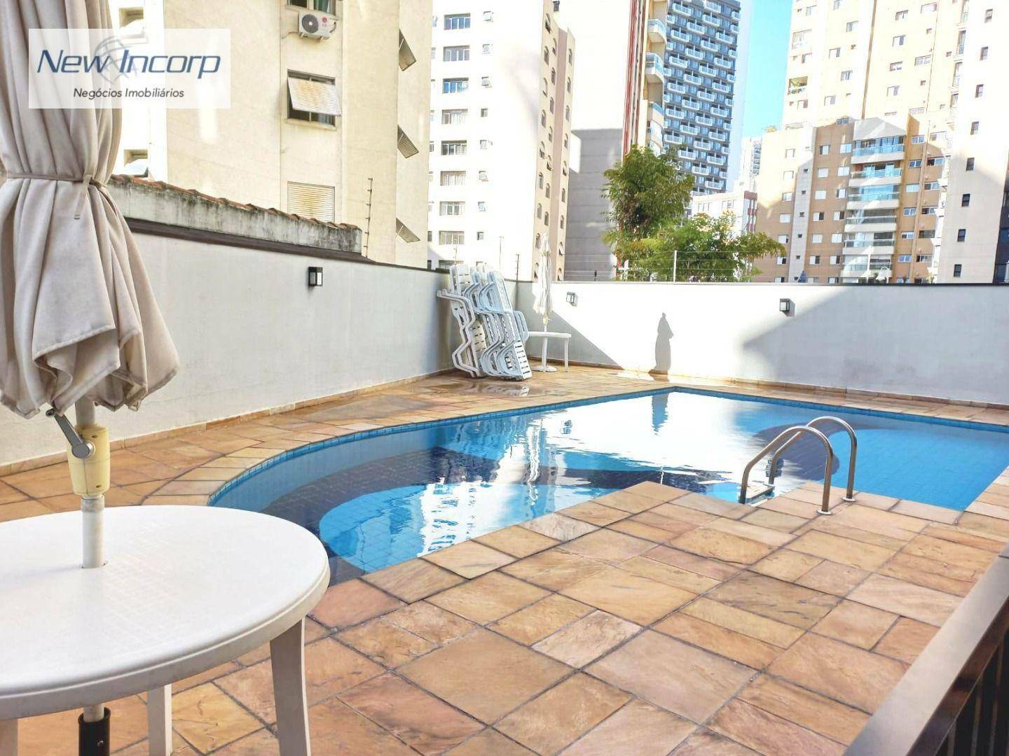 Apartamento à venda com 2 quartos, 70m² - Foto 33