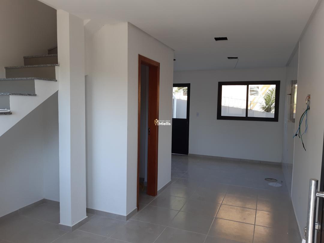 Casa à venda com 2 quartos, 59m² - Foto 2