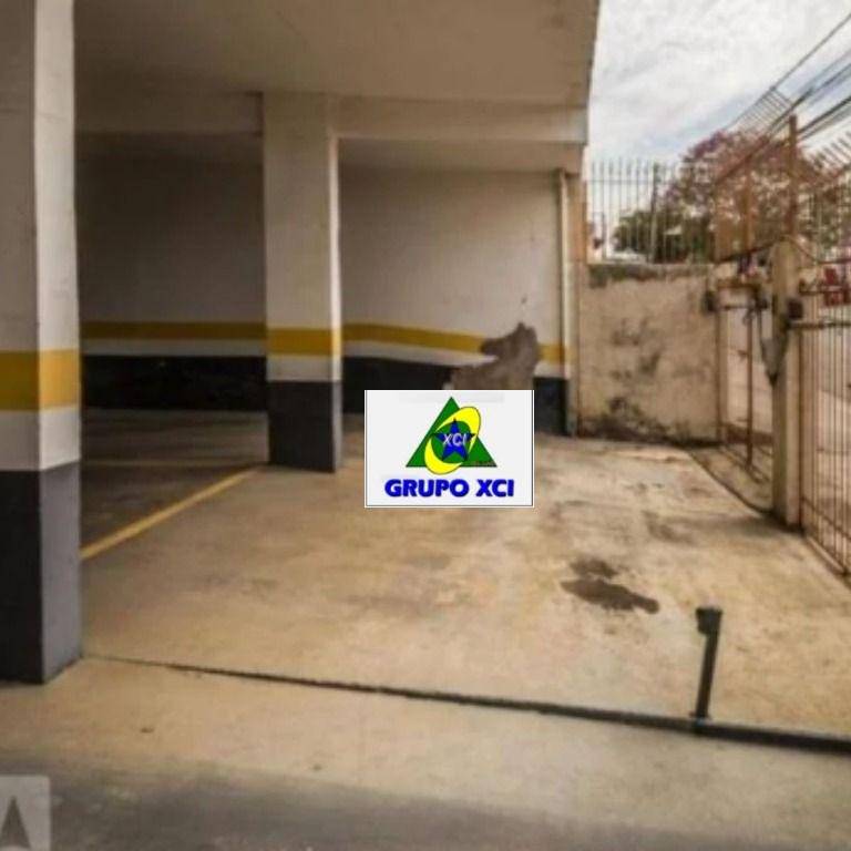 Apartamento à venda com 2 quartos, 70m² - Foto 17