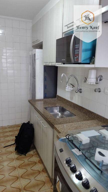 Apartamento à venda com 2 quartos, 62m² - Foto 11