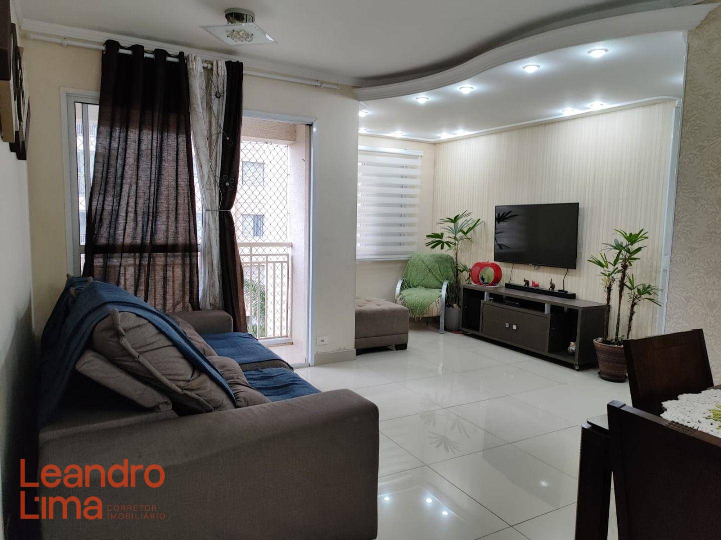 Apartamento à venda com 2 quartos, 61m² - Foto 1