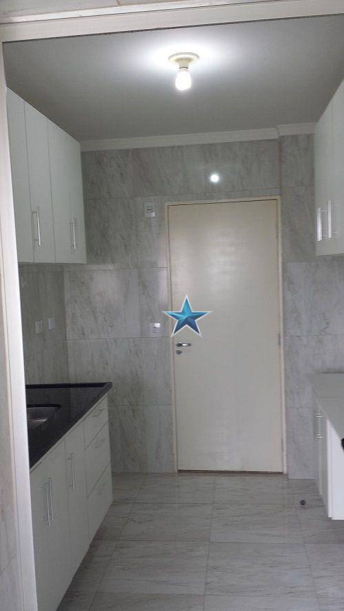 Apartamento à venda com 2 quartos, 72m² - Foto 16