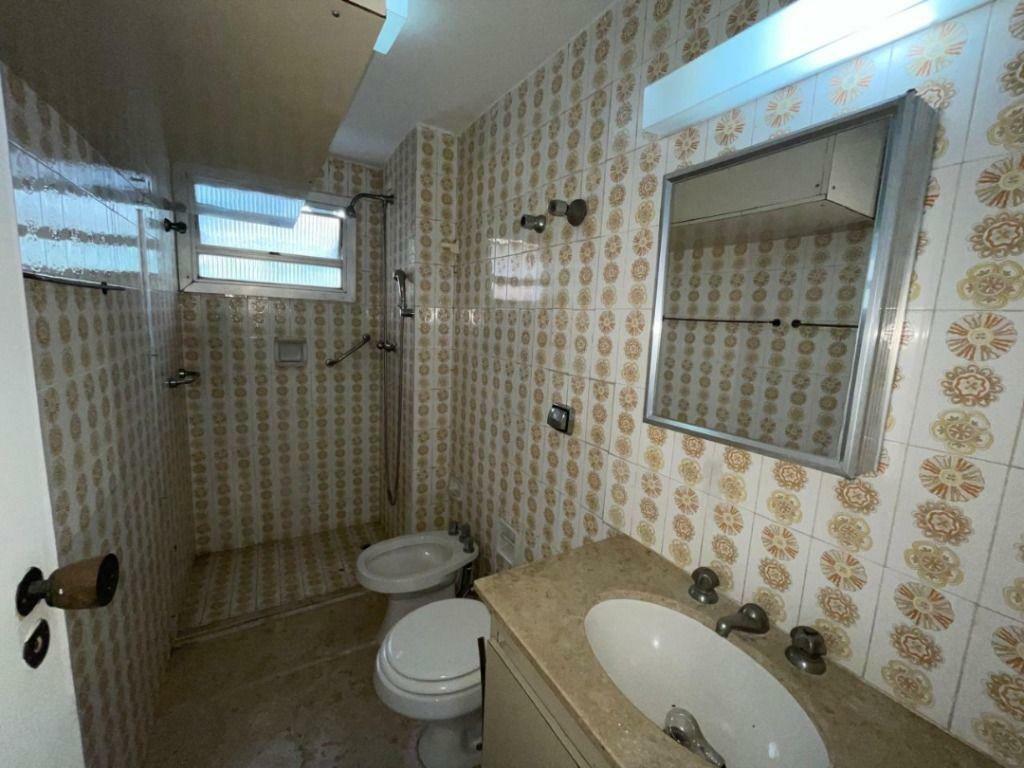 Apartamento à venda com 2 quartos, 138m² - Foto 4