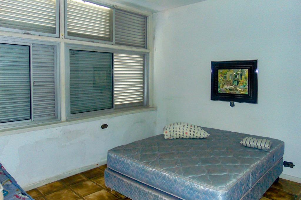 Apartamento à venda com 4 quartos, 285m² - Foto 15