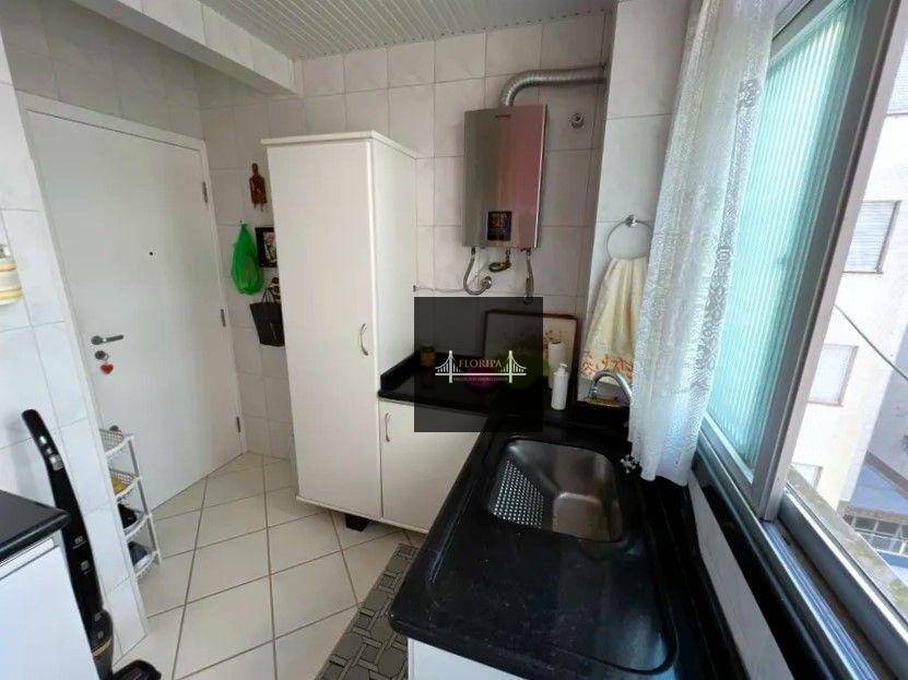 Apartamento à venda com 4 quartos, 141m² - Foto 11