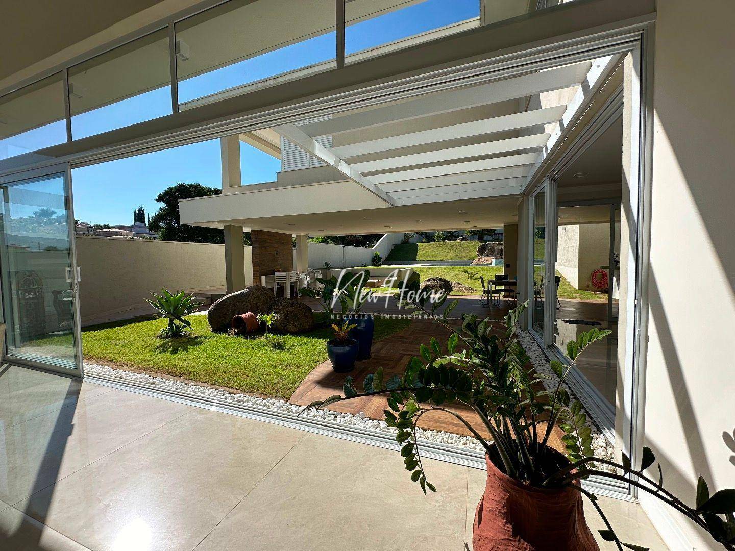 Casa à venda com 4 quartos, 537m² - Foto 4