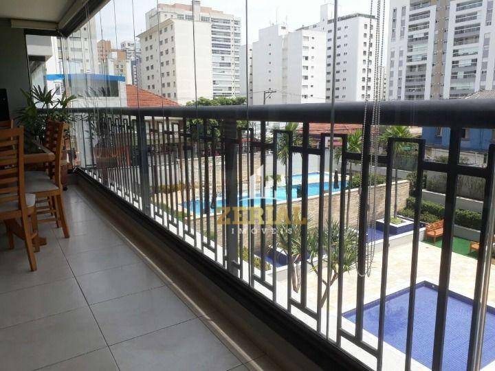 Apartamento à venda com 4 quartos, 175m² - Foto 2