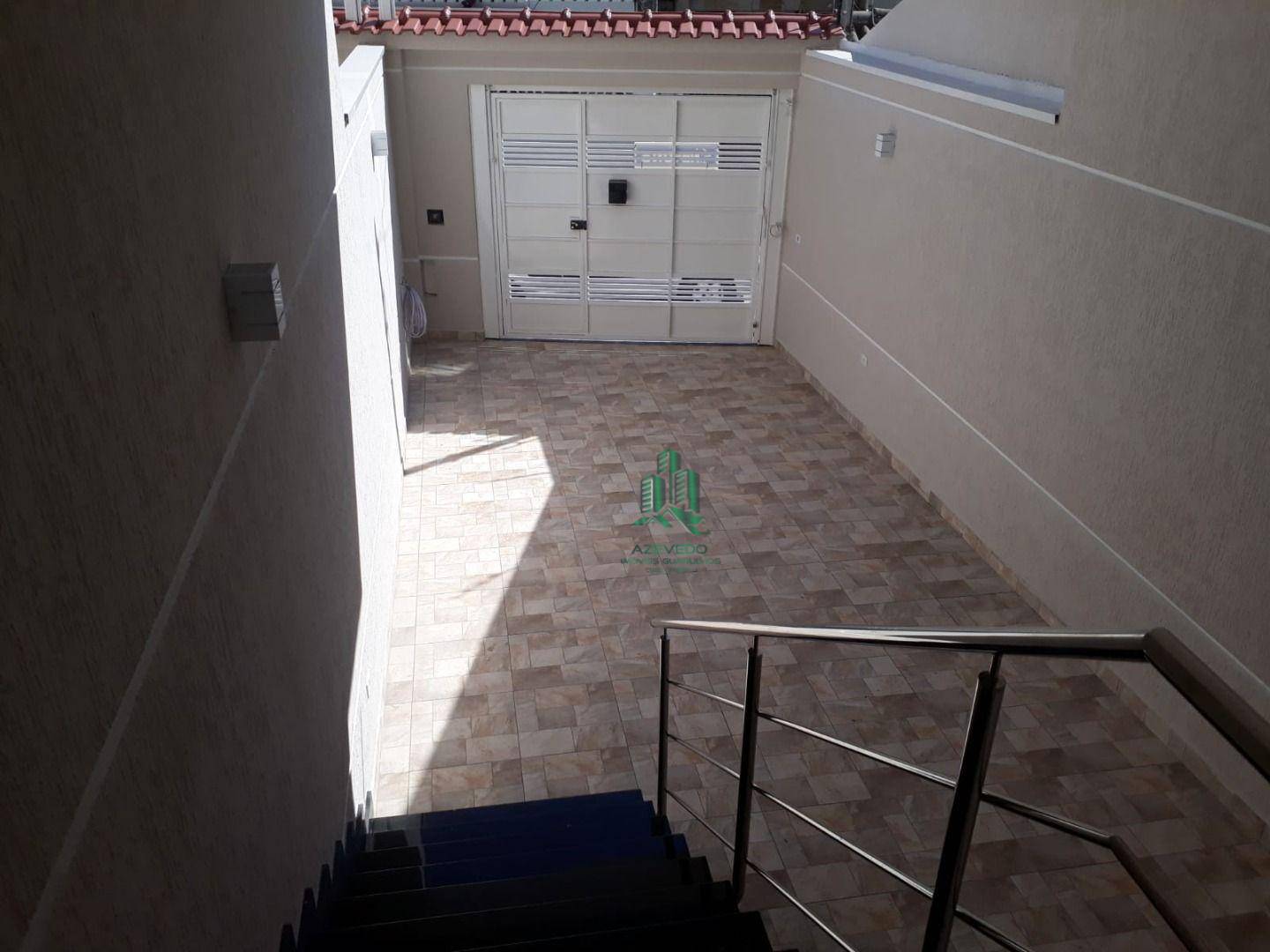 Sobrado à venda com 3 quartos, 144m² - Foto 1