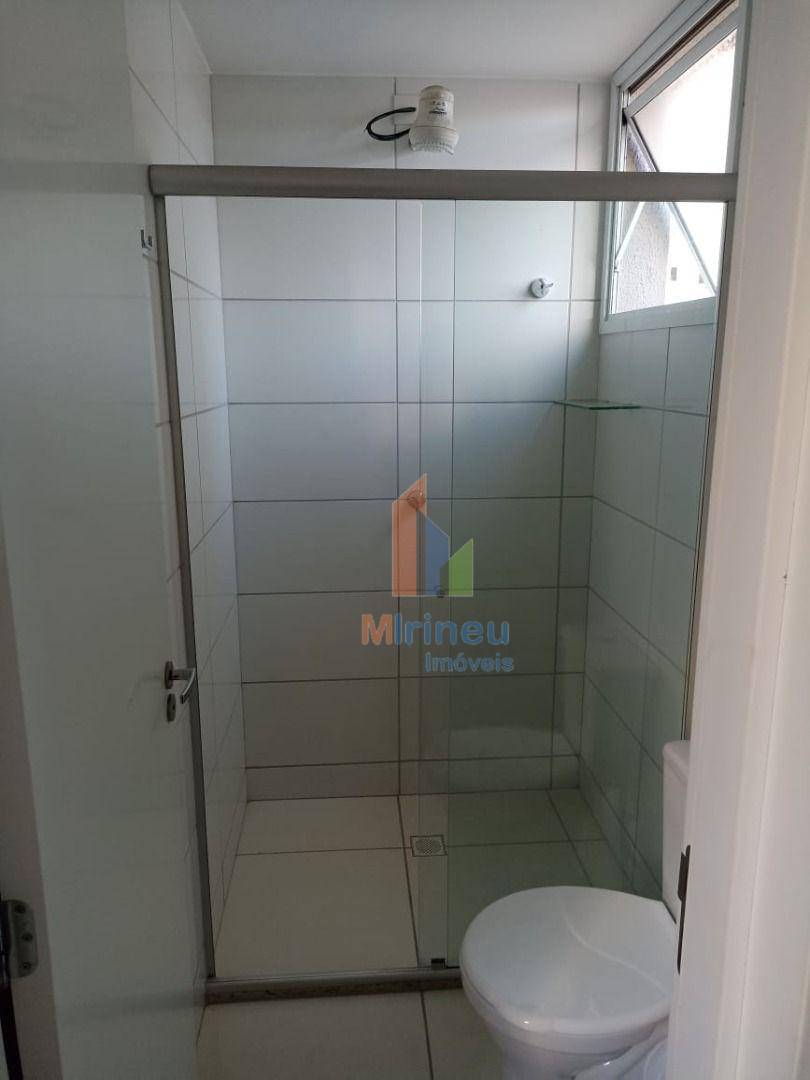 Apartamento para alugar com 2 quartos, 55m² - Foto 12