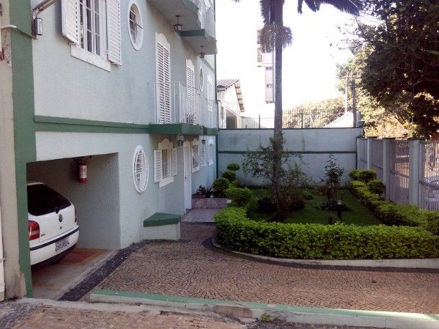 Apartamento à venda com 3 quartos, 85m² - Foto 2