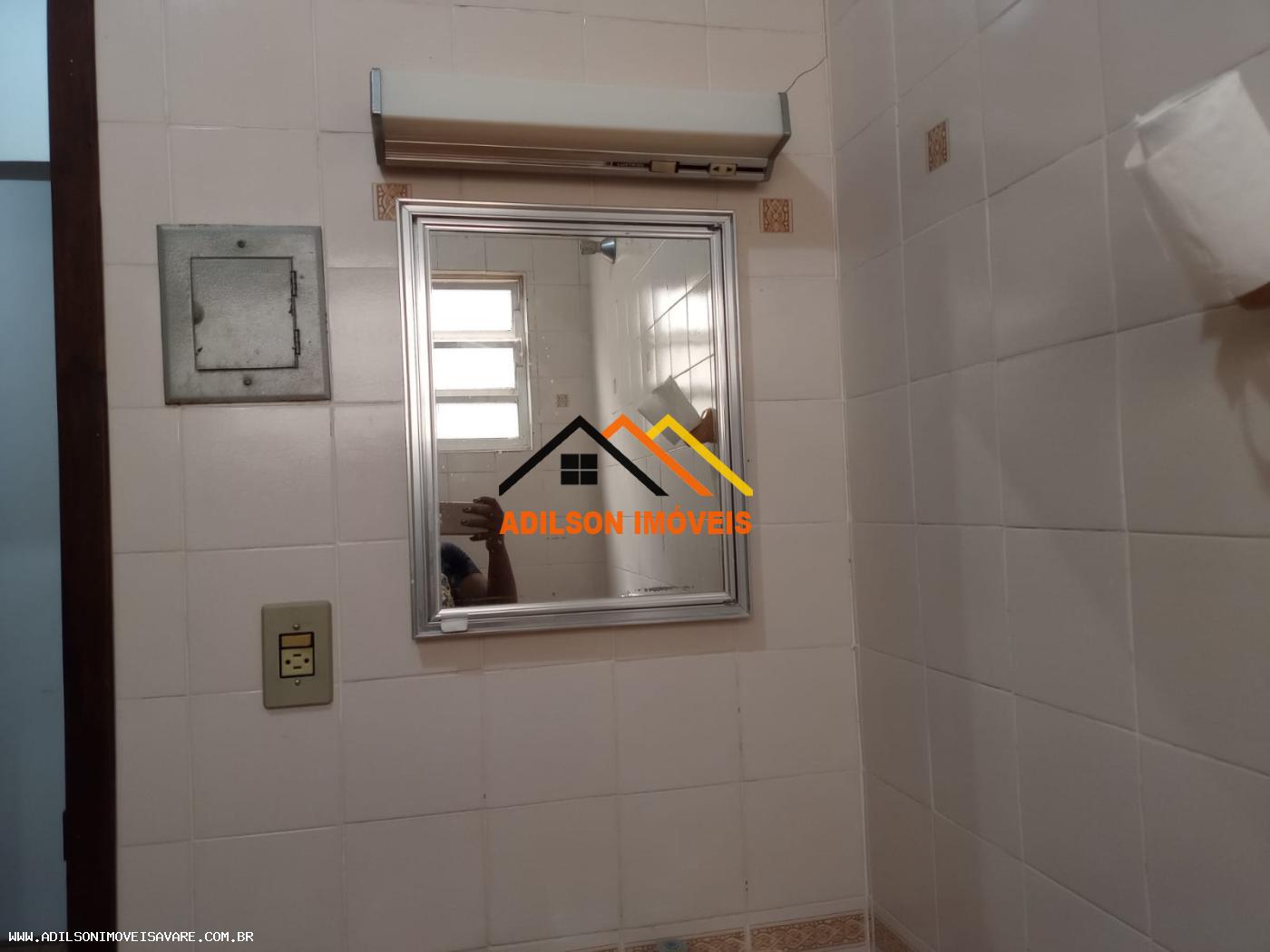 Casa à venda com 2 quartos, 300m² - Foto 8