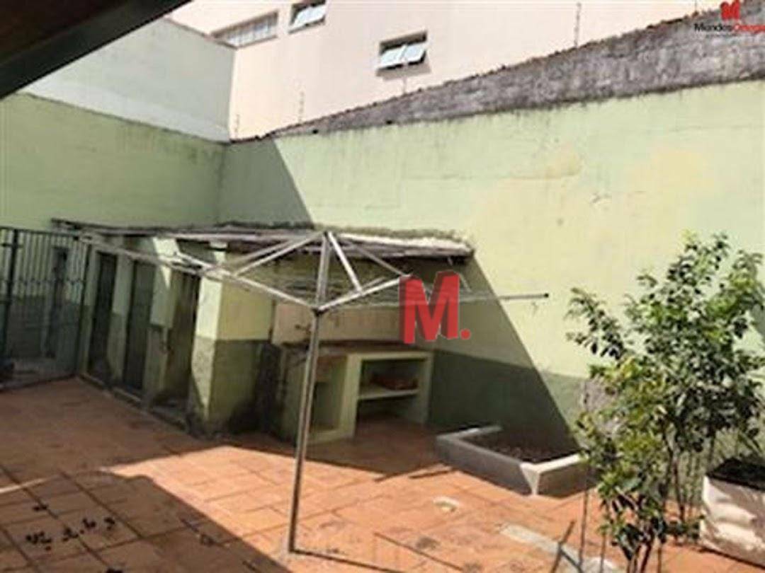 Casa à venda com 3 quartos, 290m² - Foto 11