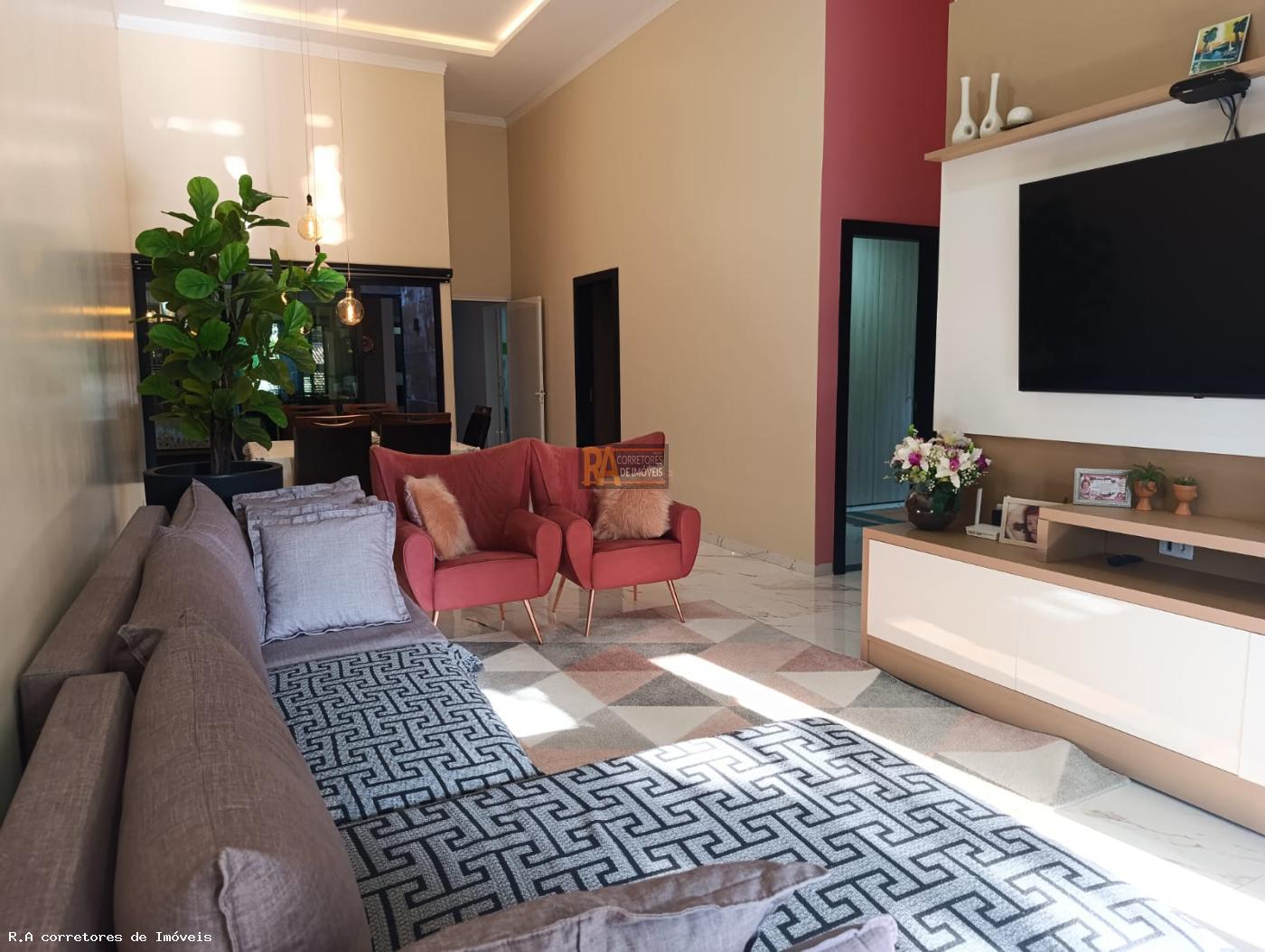 Casa à venda com 3 quartos, 387m² - Foto 7