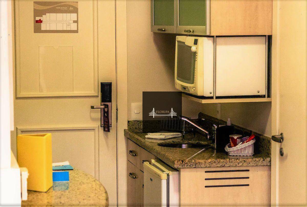Apartamento à venda com 1 quarto, 27m² - Foto 9