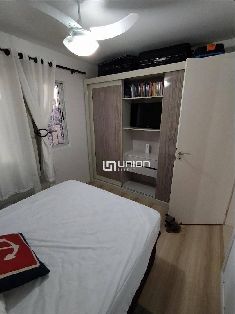 Apartamento à venda com 3 quartos, 97m² - Foto 7