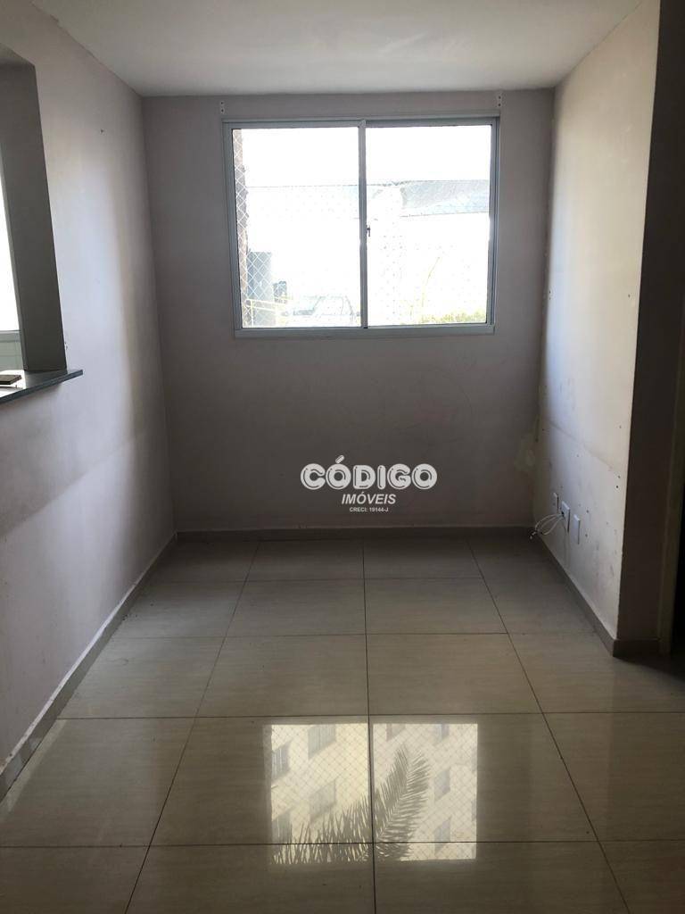 Apartamento à venda com 2 quartos, 48m² - Foto 1