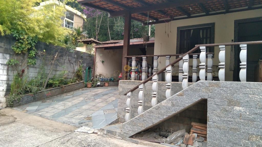 Casa de Condomínio à venda com 3 quartos, 100m² - Foto 4