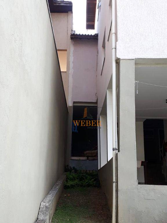 Sobrado à venda com 3 quartos, 160m² - Foto 35