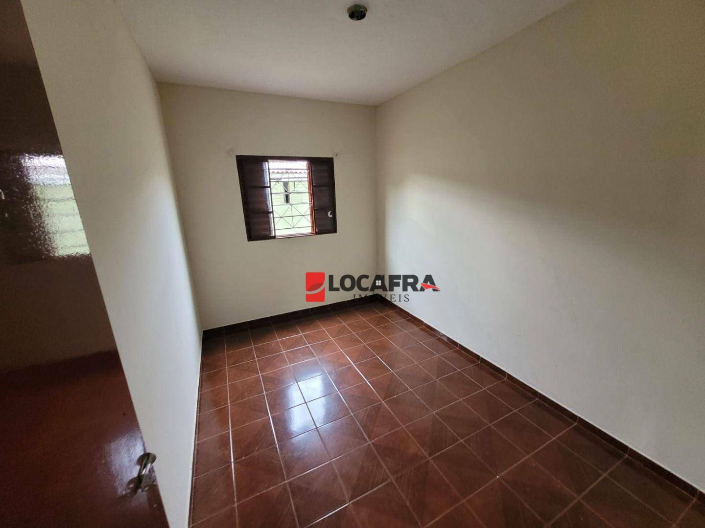 Casa à venda com 5 quartos, 110m² - Foto 10