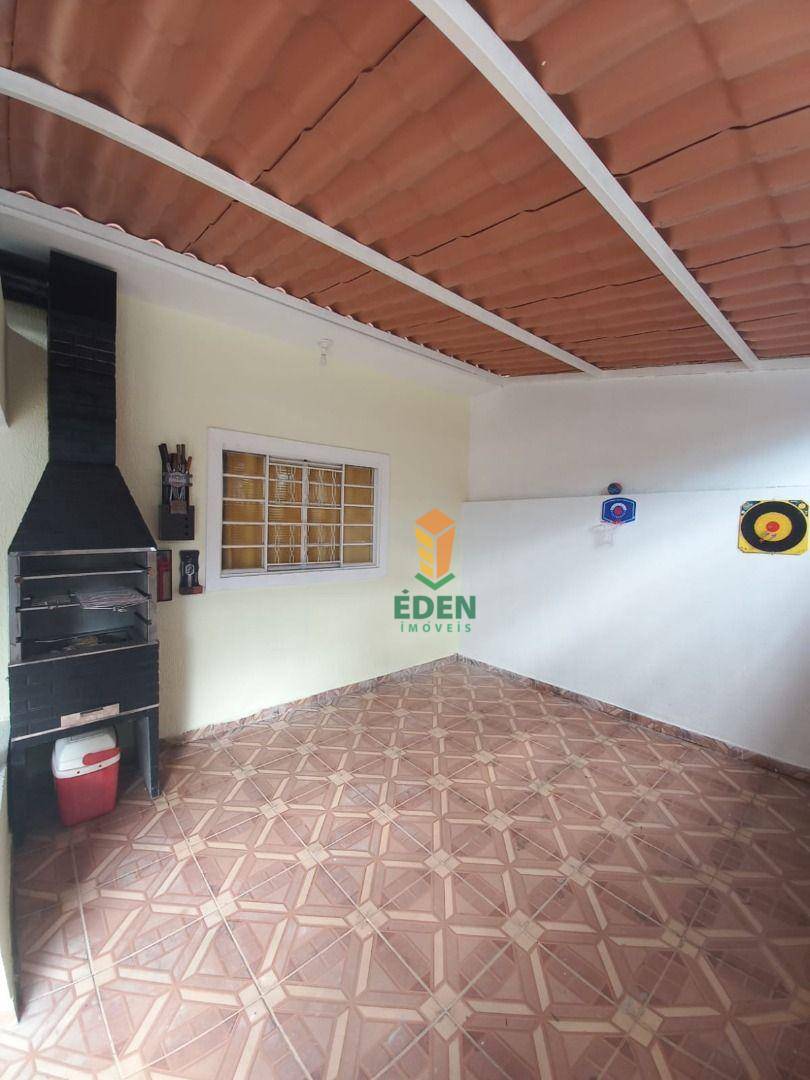 Casa à venda com 2 quartos, 85m² - Foto 4