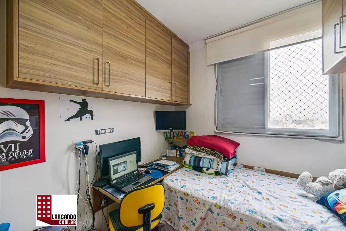 Apartamento à venda com 2 quartos, 70m² - Foto 3