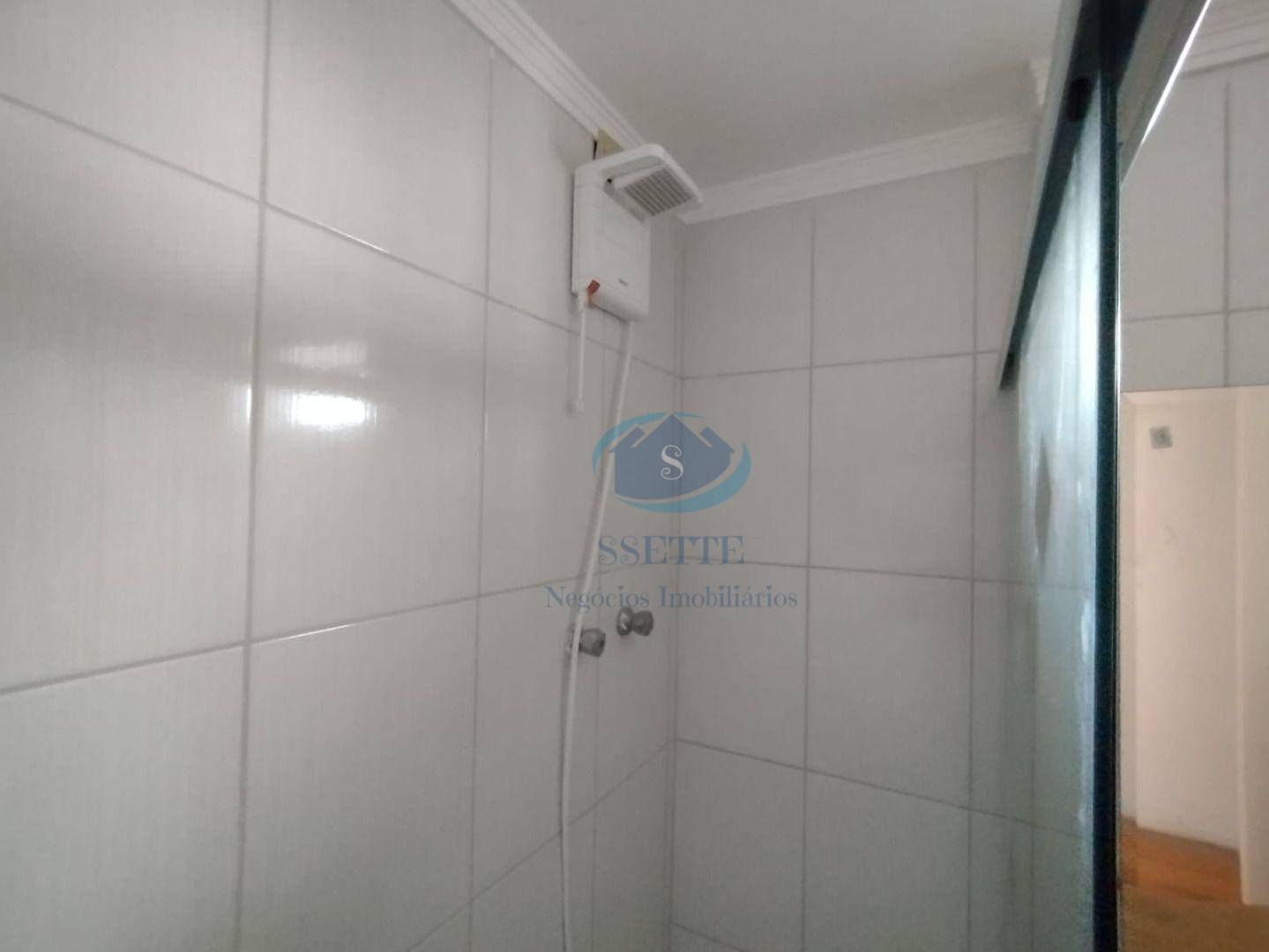 Apartamento para alugar com 3 quartos, 157m² - Foto 7