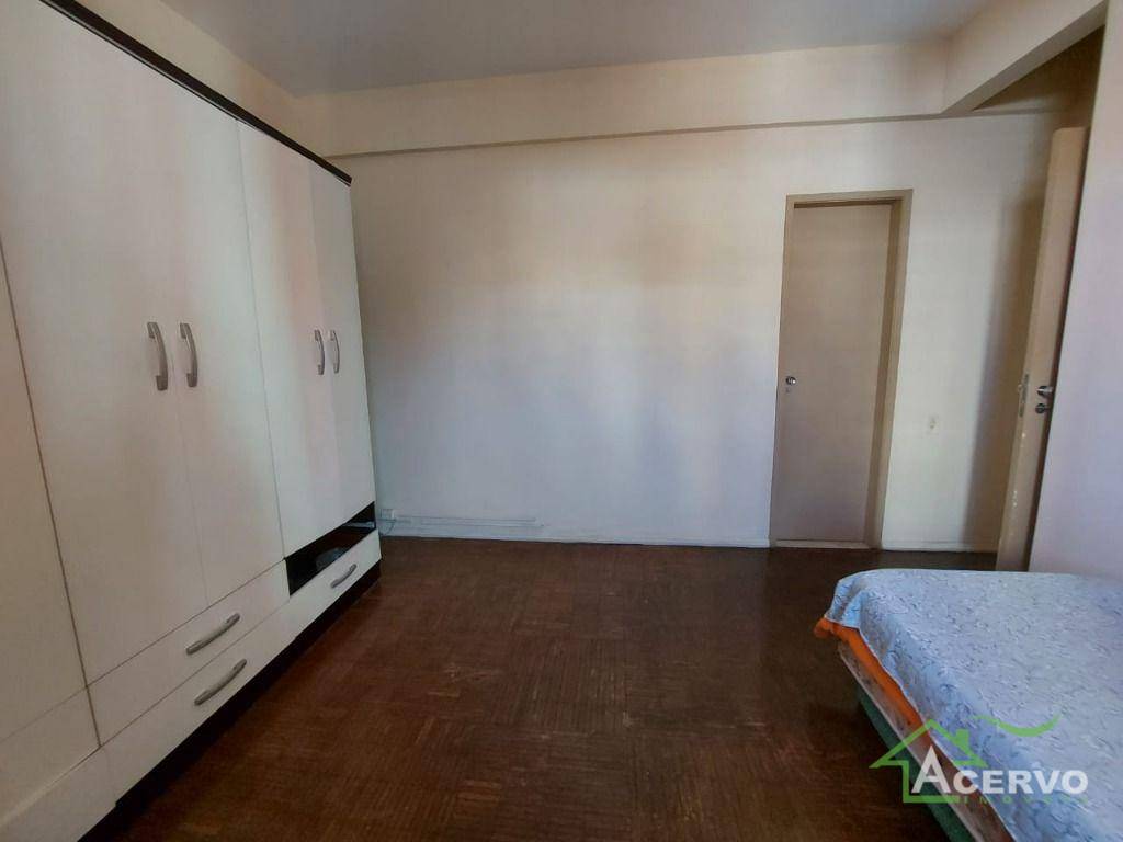 Apartamento à venda com 2 quartos, 77m² - Foto 6