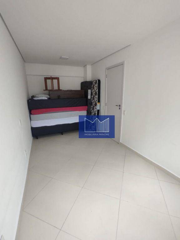 Apartamento à venda com 1 quarto, 40m² - Foto 4