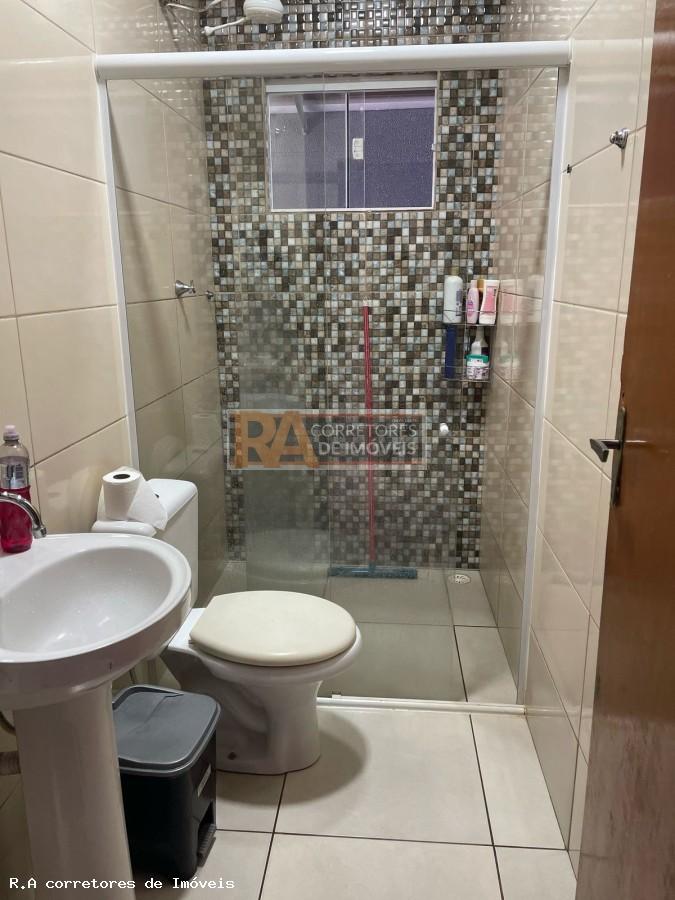 Casa à venda com 2 quartos, 125m² - Foto 7