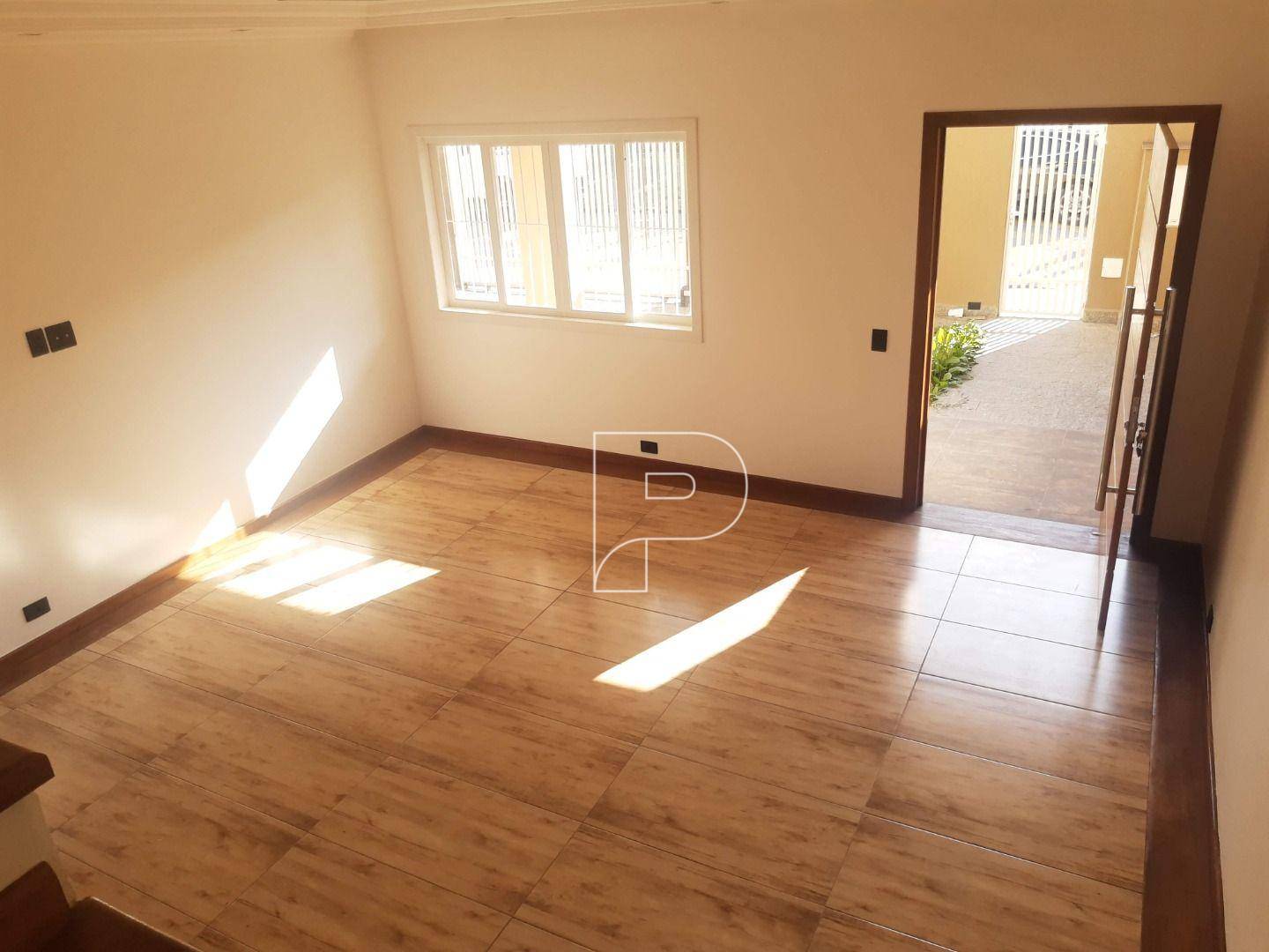 Casa à venda com 3 quartos, 200m² - Foto 6