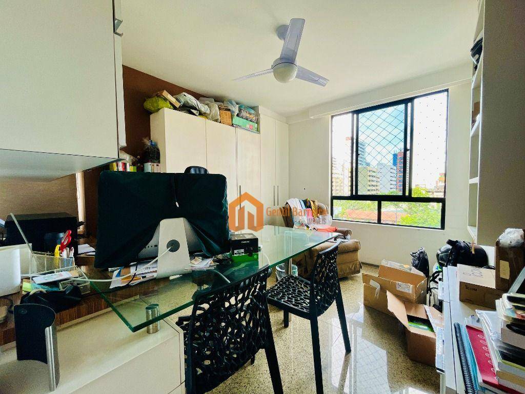 Apartamento à venda com 4 quartos, 253m² - Foto 18